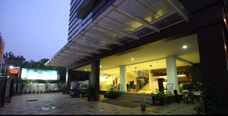 Hotel Monarch โคชิโคด ภายนอก รูปภาพ